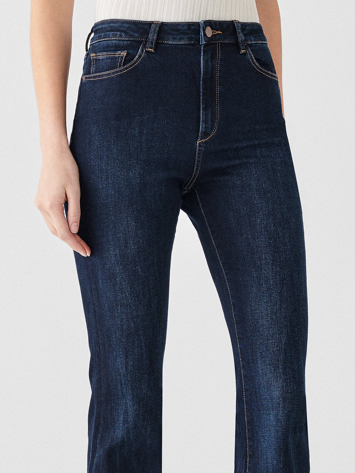 Rachel 35" High Rise Flare