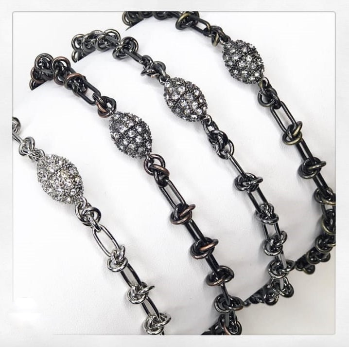 Barbwire Choker